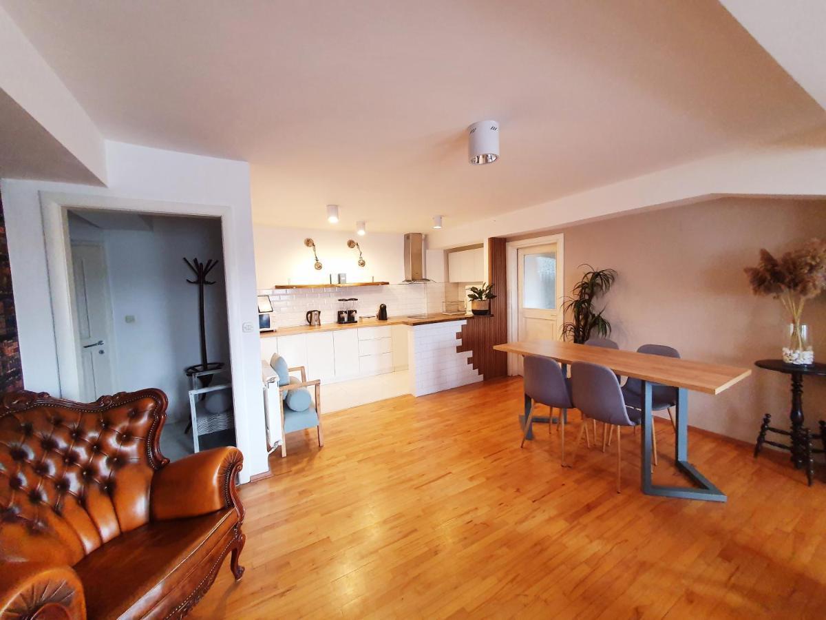 Central Station Skopje Apartment Bagian luar foto