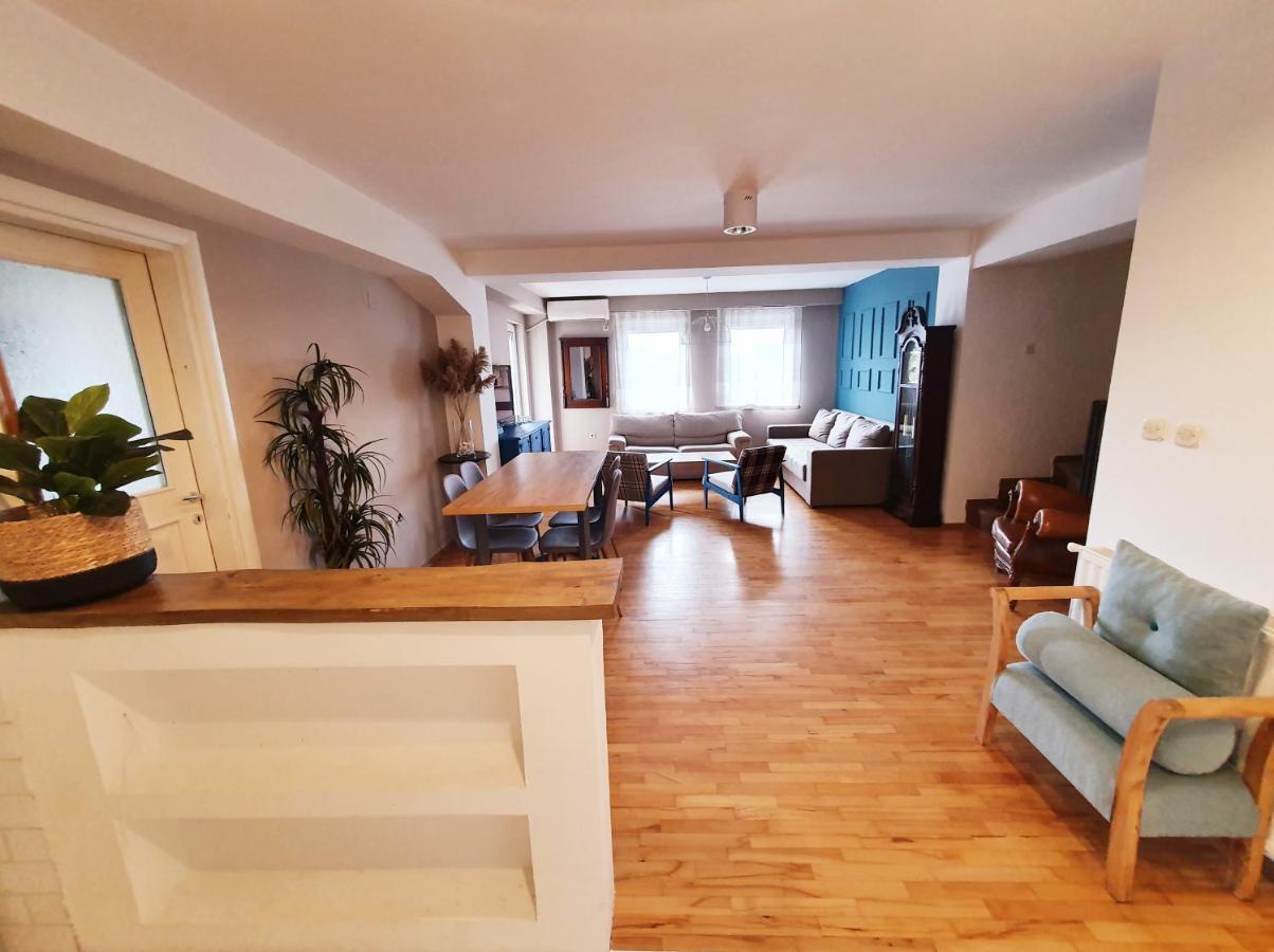 Central Station Skopje Apartment Bagian luar foto